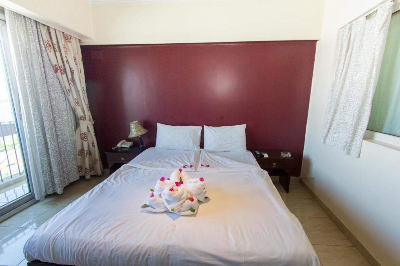 Philae Hotel อัสวาน ภายนอก รูปภาพ